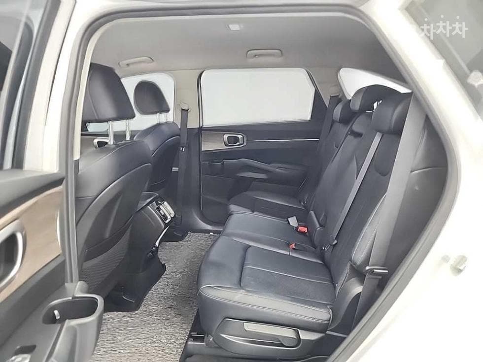 Kia Sorento 4th generation2.2 Diesel 2WD Trendy - 12