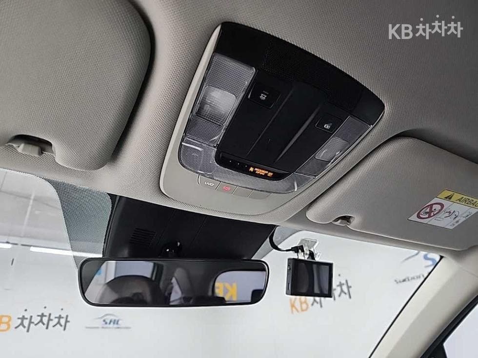 Kia Sorento 4th generation2.2 Diesel 2WD Trendy - 15