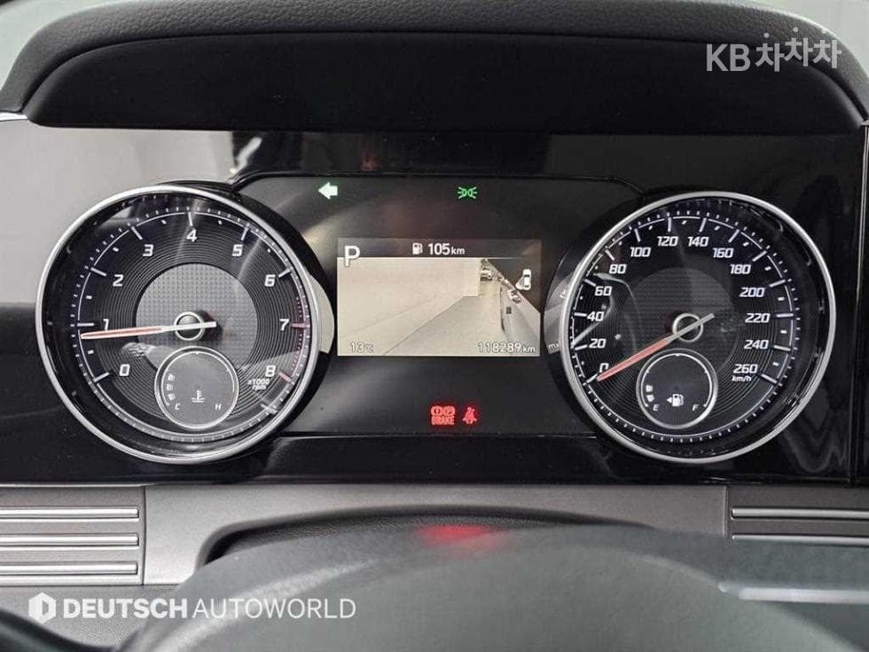 Hyundai The New (facelift) Grandeur (Azera)2.5 Exclusive - 8