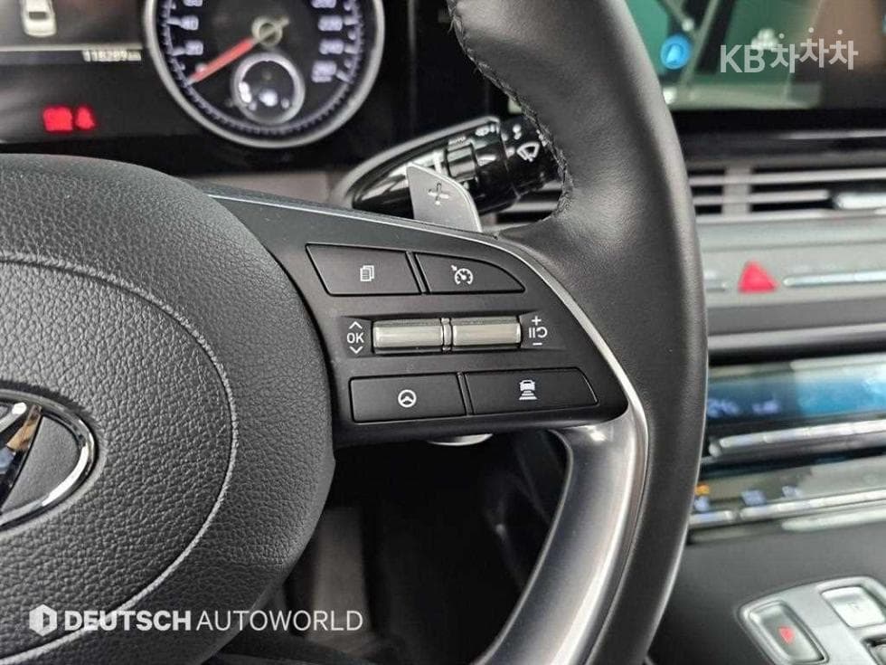 Hyundai The New (facelift) Grandeur (Azera)2.5 Exclusive - 18