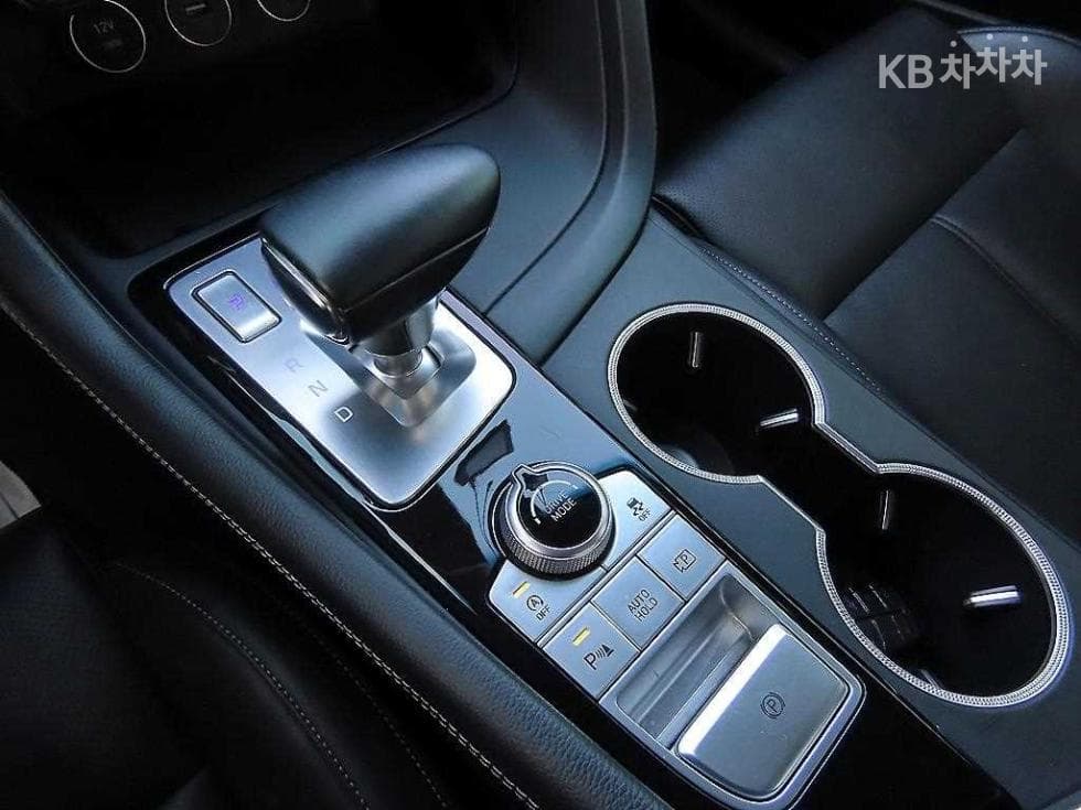 Дженезис The New (фейслифт) G702.0T 4x4 Стандартен - 10