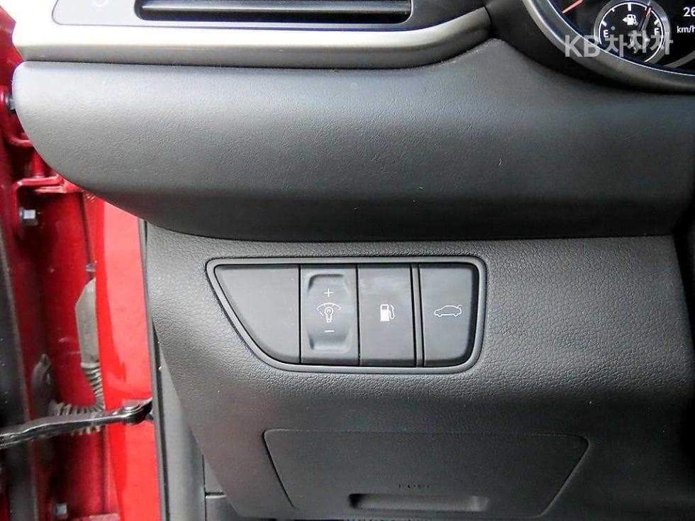 Дженезис The New (фейслифт) G702.0T 4x4 Стандартен - 12