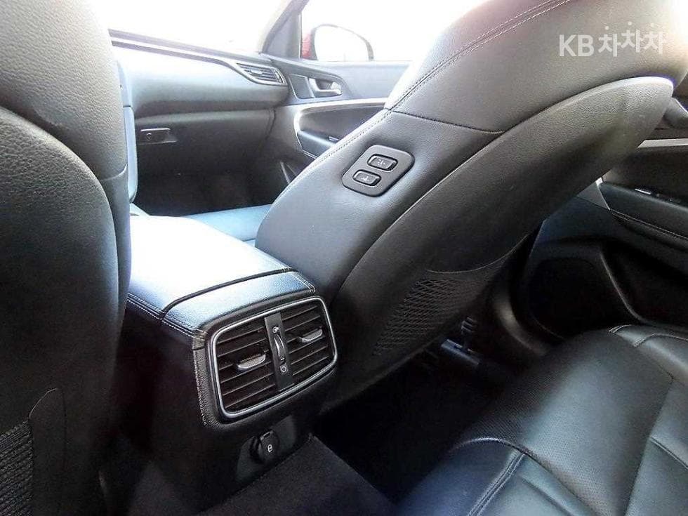 Дженезис The New (фейслифт) G702.0T 4x4 Стандартен - 18