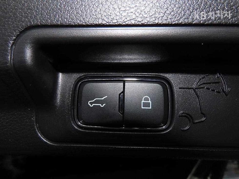 Форд Експлорер(6세대)Бензин Турбо 2.3 AWD Limited - 13