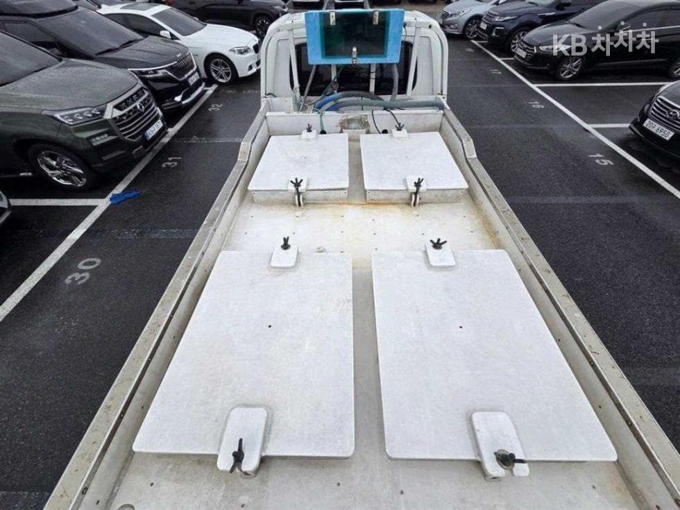 Киа Бонго 3 (лек)1 тон 활어수송차 Удължено междуосие Королевска кабина Лукс - 8