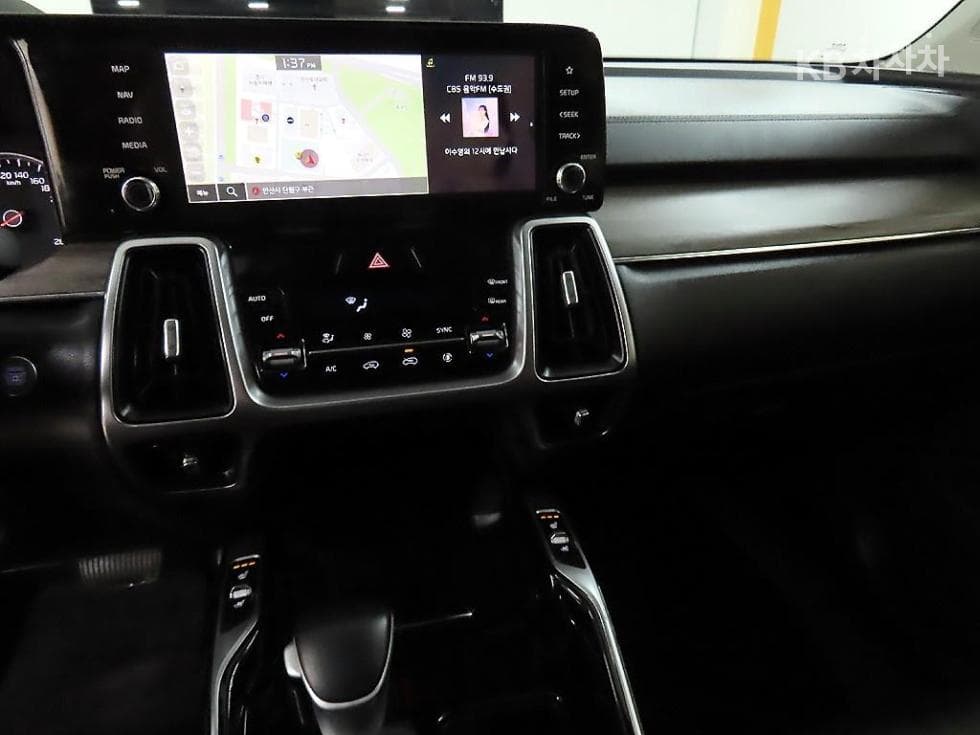 Киа Sorento 4-то поколение2.2 Дизел 4x4 Престиж - 14
