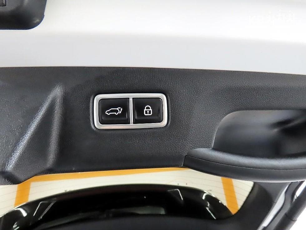 Киа Sorento 4-то поколение2.2 Дизел 4x4 Престиж - 18