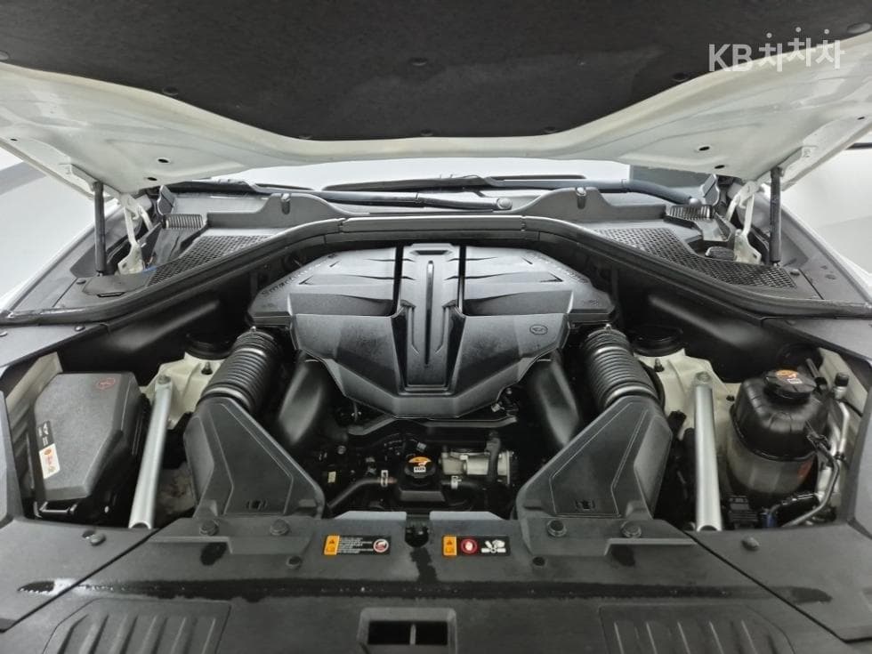 Genesis GV803.5 Turbo Gasoline AWD - 5