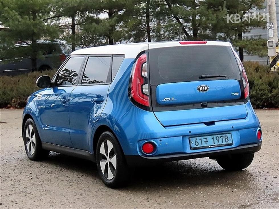 Kia Soul EVEV - 3