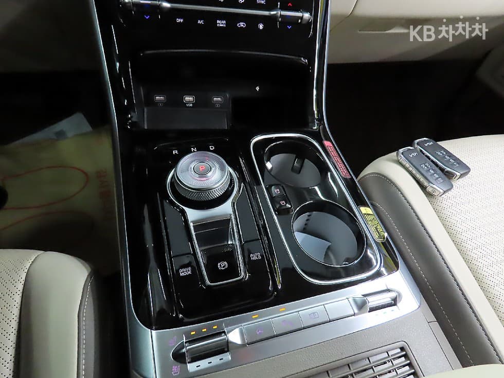 Киа Канивал 4-то поколениеВисок Лимузин (Канивал) G3.5 GDI 7-местен (Лимузин) Signature - 11