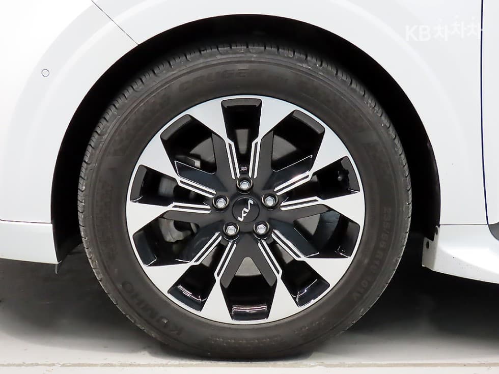 Киа Канивал 4-то поколениеВисок Лимузин (Канивал) G3.5 GDI 7-местен (Лимузин) Signature - 20