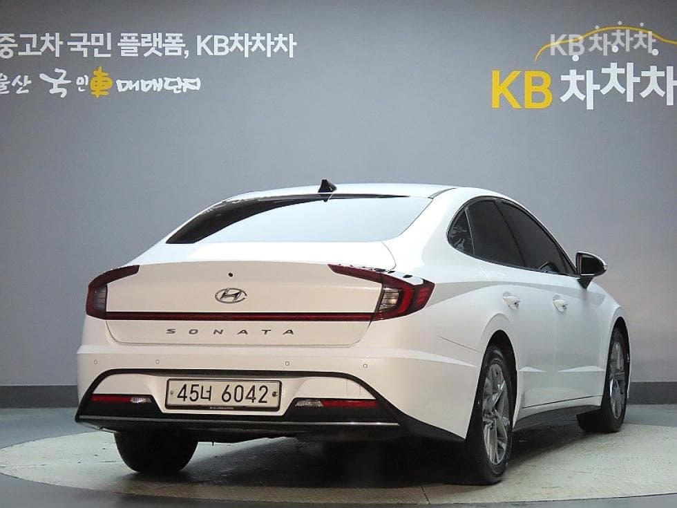 Hyundai Sonata (DN8)2.0 Premium - 2