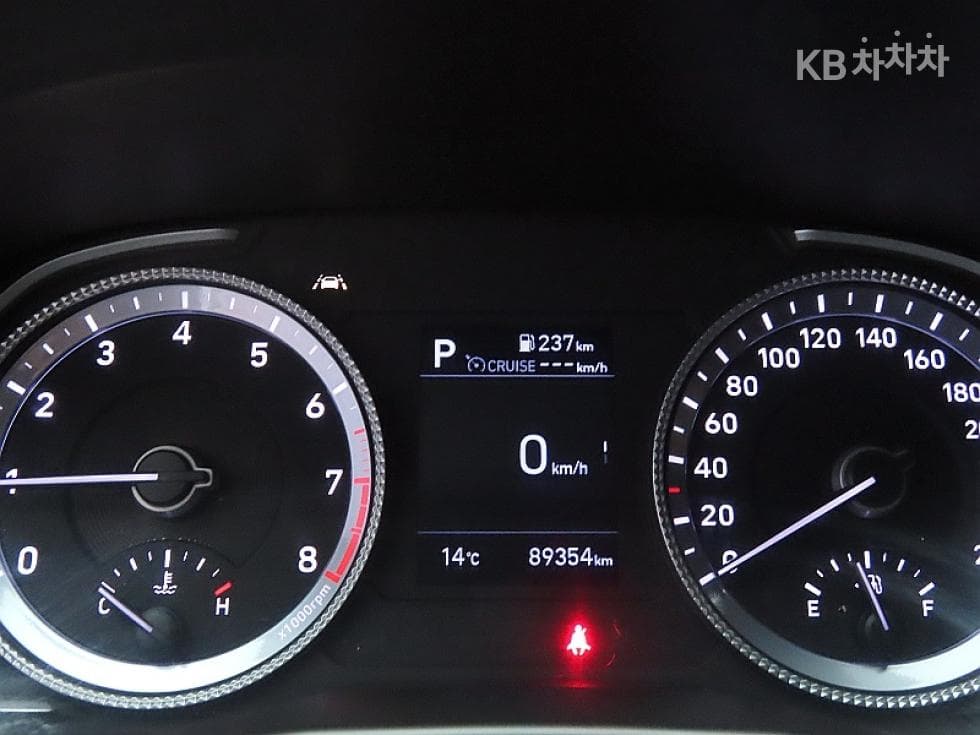 Hyundai Sonata (DN8)2.0 Premium - 8