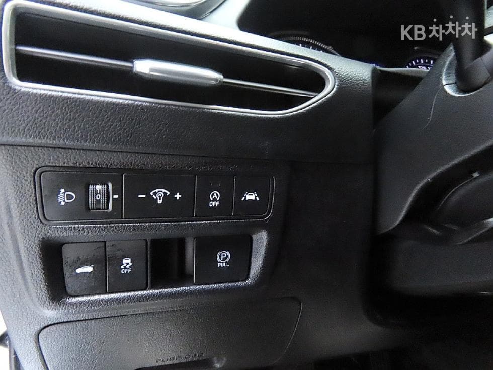 Hyundai Sonata (DN8)2.0 Premium - 12
