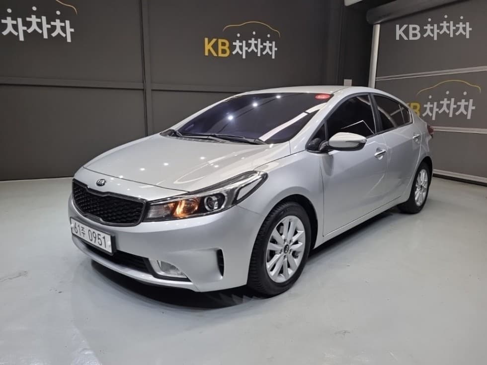 Киа The New (фейслифт) K31.6 Бензин Тренди Стандартен - 2