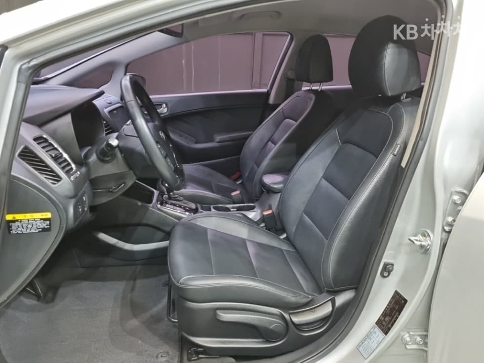 Киа The New (фейслифт) K31.6 Бензин Тренди Стандартен - 17