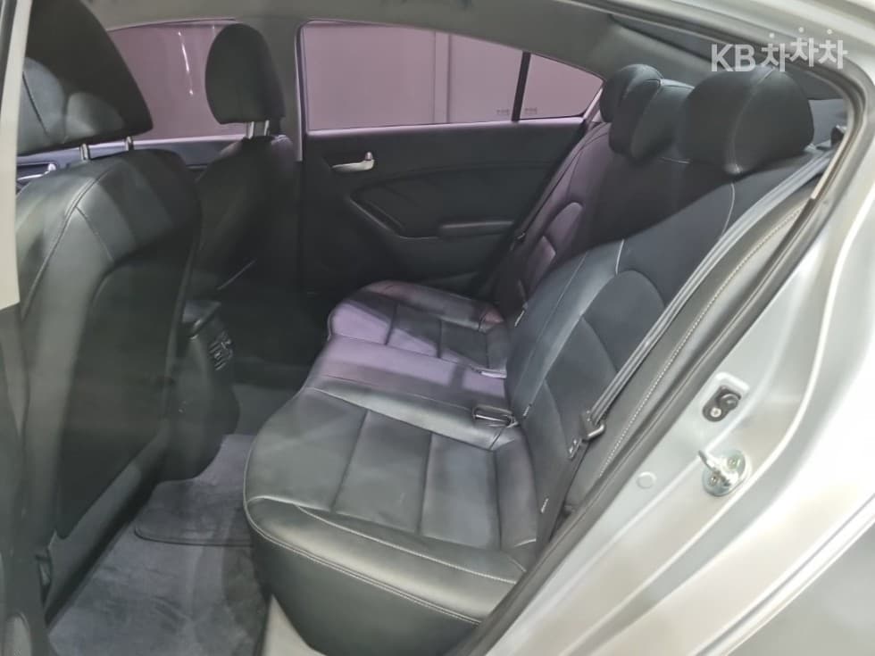 Киа The New (фейслифт) K31.6 Бензин Тренди Стандартен - 18