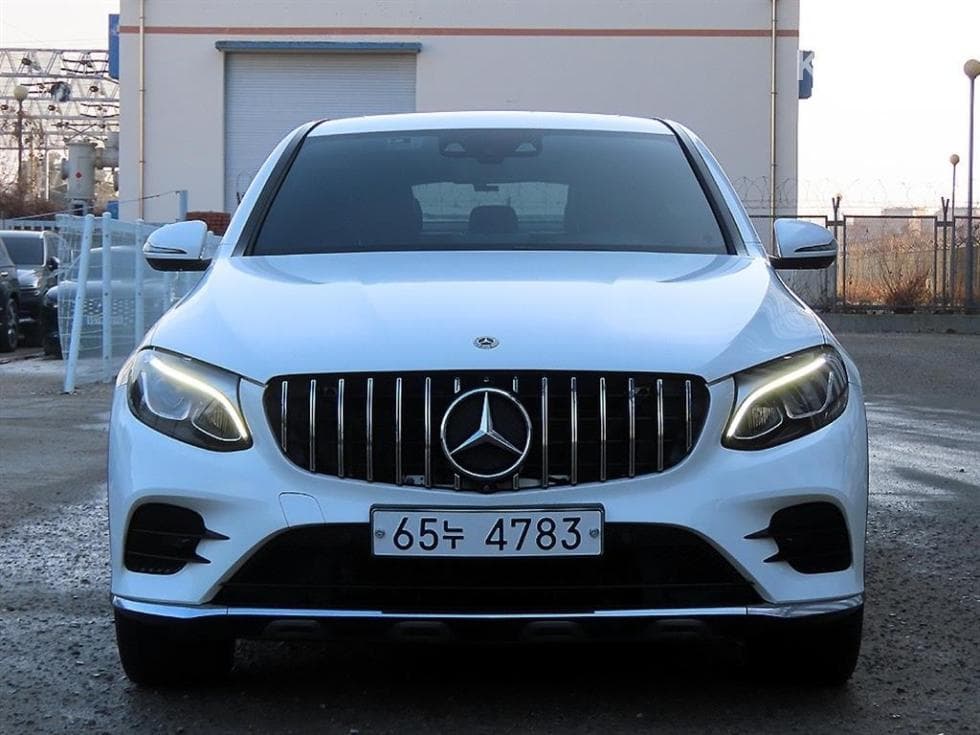 Mercedes-Benz GLC(X253)220 d 4Matic COUPE Premium