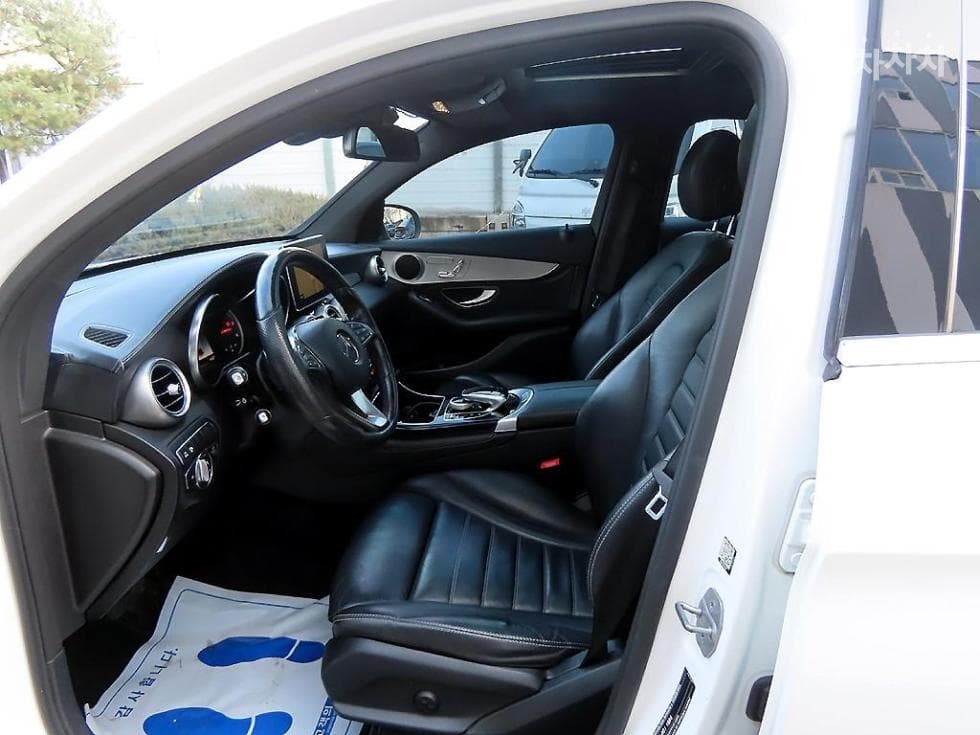 Mercedes-Benz GLC(X253)220 d 4Matic COUPE Premium - 5