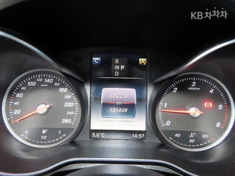 Mercedes-Benz GLC(X253)220 d 4Matic COUPE Premium - 9