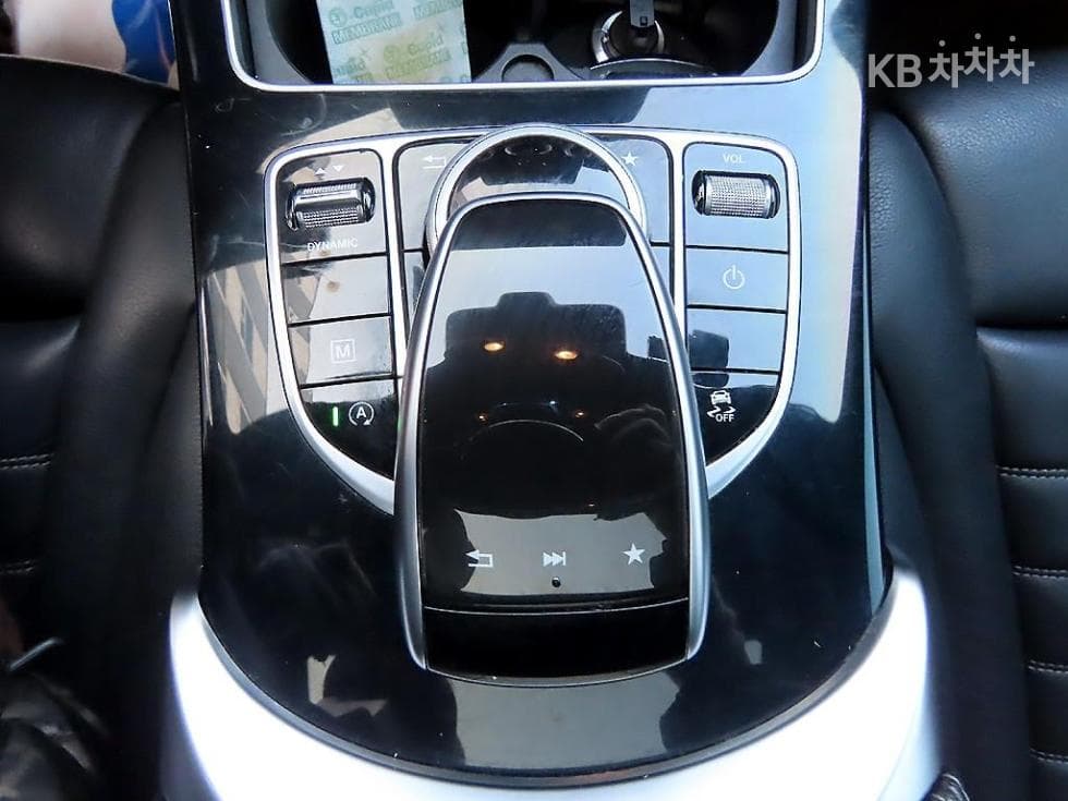 Mercedes-Benz GLC(X253)220 d 4Matic COUPE Premium - 11