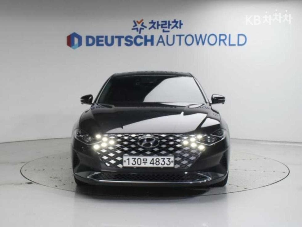 Хюндай The New (фейслифт) Grandeur (Azera) Хибрид2.4 Exclusive - 3