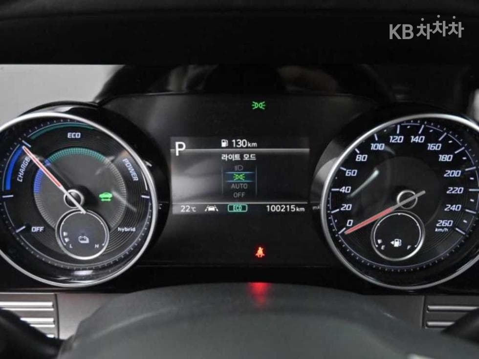 Хюндай The New (фейслифт) Grandeur (Azera) Хибрид2.4 Exclusive - 8