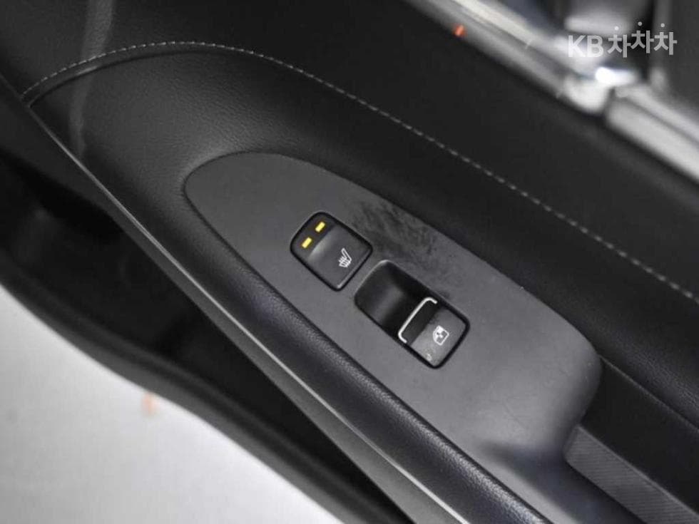 Хюндай The New (фейслифт) Grandeur (Azera) Хибрид2.4 Exclusive - 16