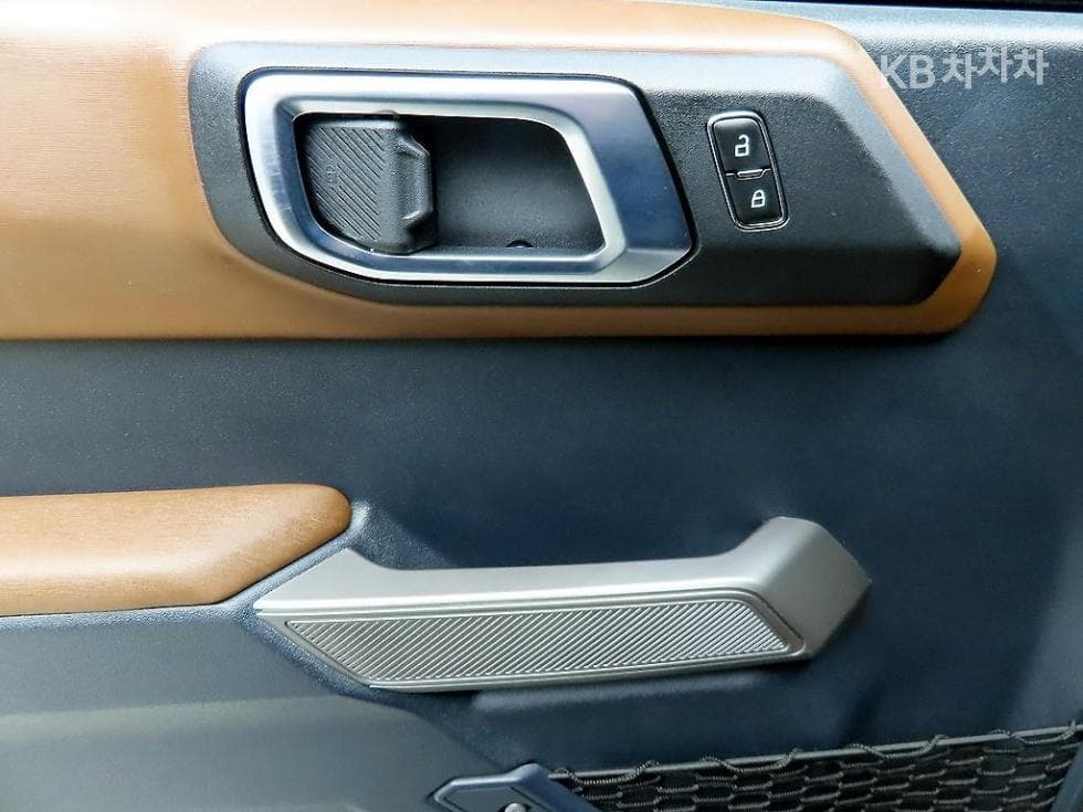 Форд 브롱코(U725)2.7 4 Door Outer Banks Стандартен - 11
