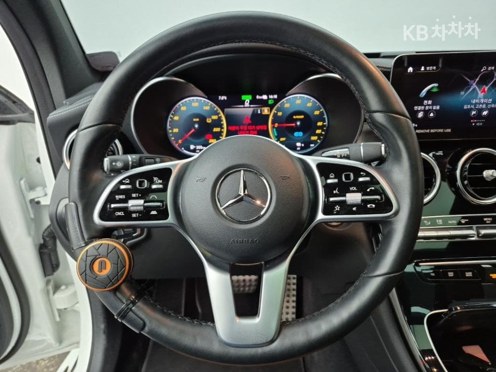 Mercedes-Benz GLC(X253)300 e 4Matic - 9