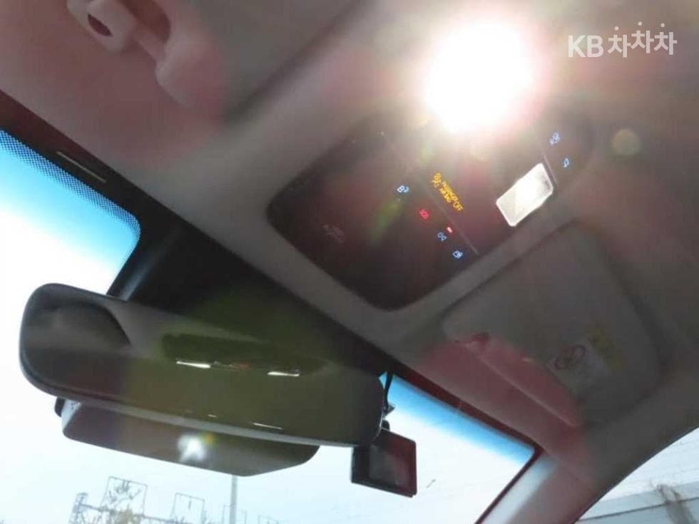 Хюндай Ди Всеново Grandeur (Azera) Хибрид1.6 Турбо Бензин Premium - 17