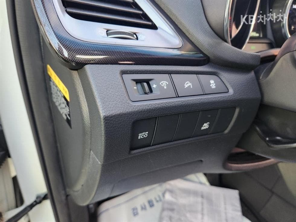 Хюндай 맥스CruzeДизел(e-VGT)2.2 2WD Exclusive 7-местен (Лимузин) Стандартен - 14