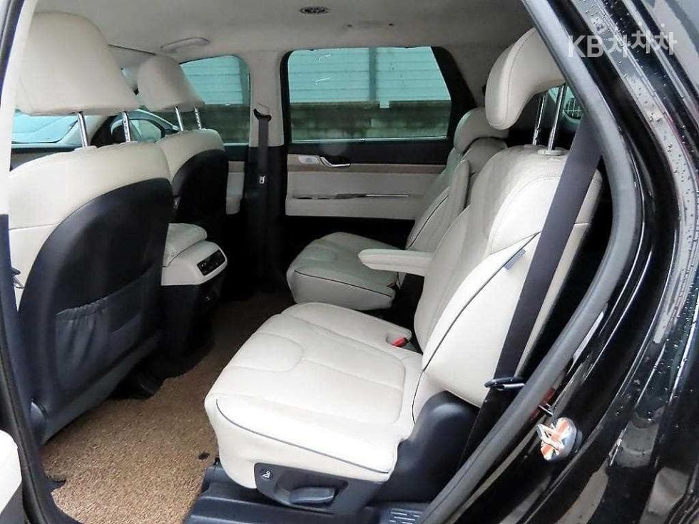 Хюндай Palisade3.8 Бензин 7-местен (Лимузин) AWD Престиж - 6