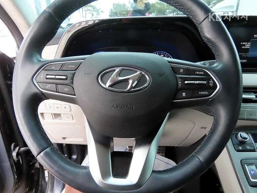 Хюндай Palisade3.8 Бензин 7-местен (Лимузин) AWD Престиж - 9