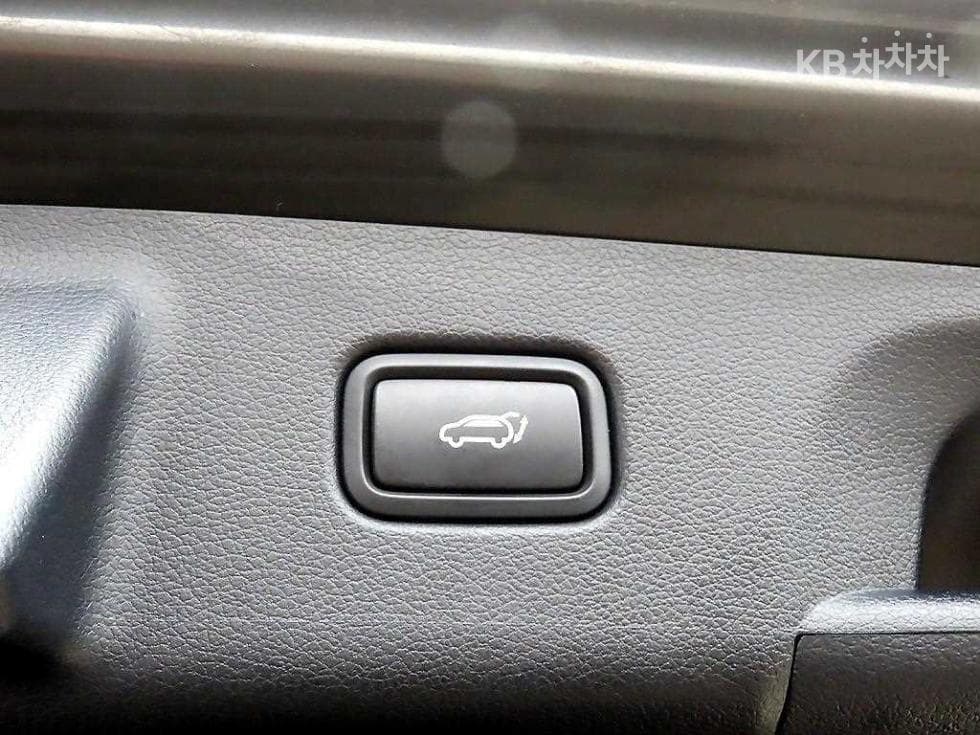 Хюндай Palisade3.8 Бензин 7-местен (Лимузин) AWD Престиж - 15