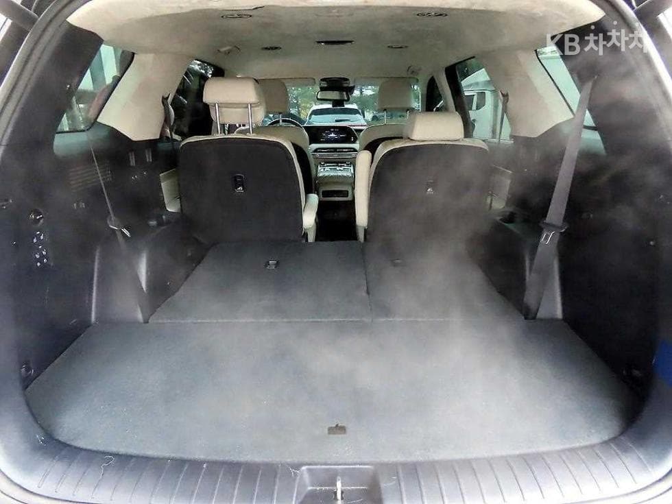 Хюндай Palisade3.8 Бензин 7-местен (Лимузин) AWD Престиж - 16