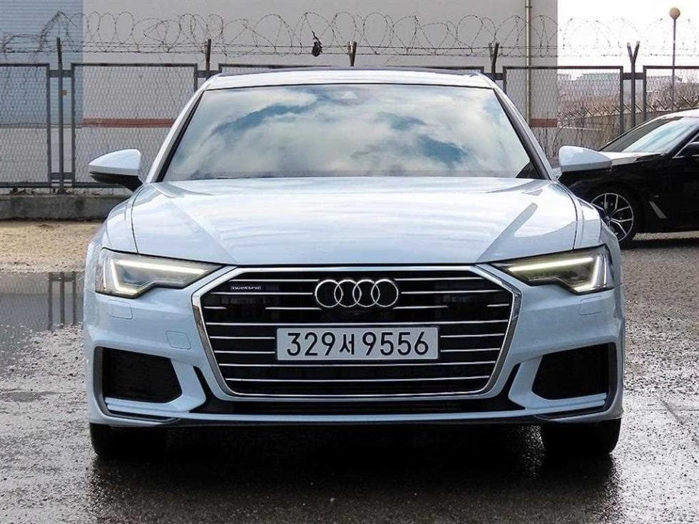 Ауди A6(C8)45 TFSI Quattro Premium