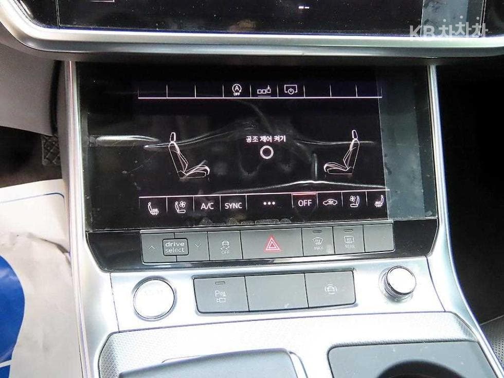 Ауди A6(C8)45 TFSI Quattro Premium - 12