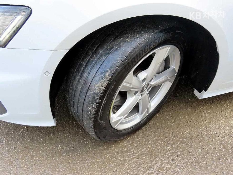 Ауди A6(C8)45 TFSI Quattro Premium - 20