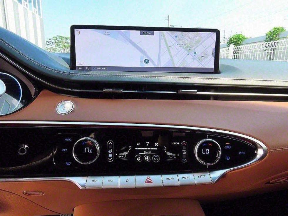 Дженезис GV70Дизел 2.2 AWD - 14