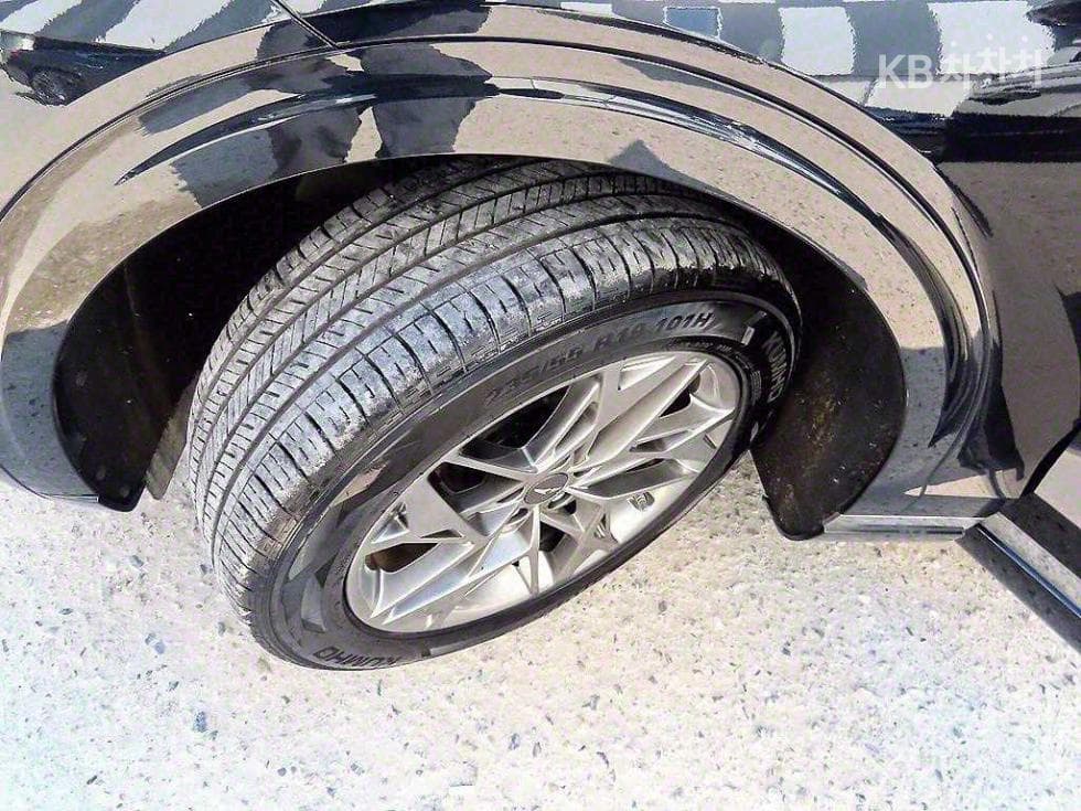 Дженезис GV70Дизел 2.2 AWD - 20