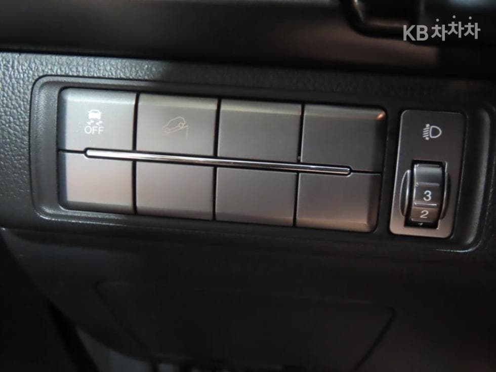 КейДжи Мобилити Rexton 스포츠2.2 2WD Престиж - 13