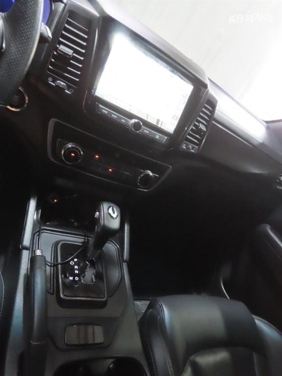 КейДжи Мобилити Rexton 스포츠2.2 2WD Престиж - 14