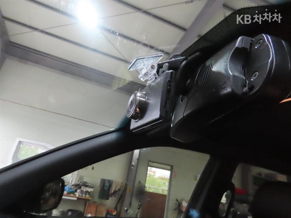 КейДжи Мобилити Rexton 스포츠2.2 2WD Престиж - 16