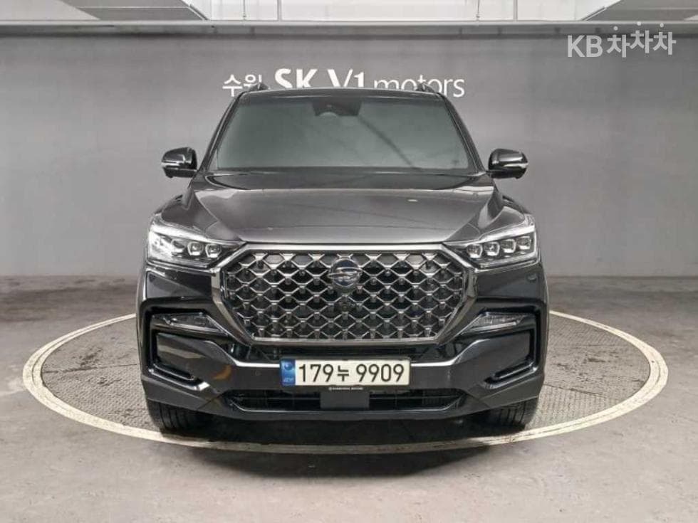 KG Mobility All New Rexton 2.2 4WD 더 블랙 - Image 1