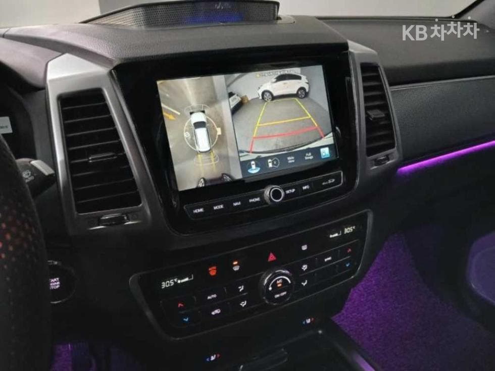 KG Mobility All New Rexton2.2 4WD 더 블랙 - 14