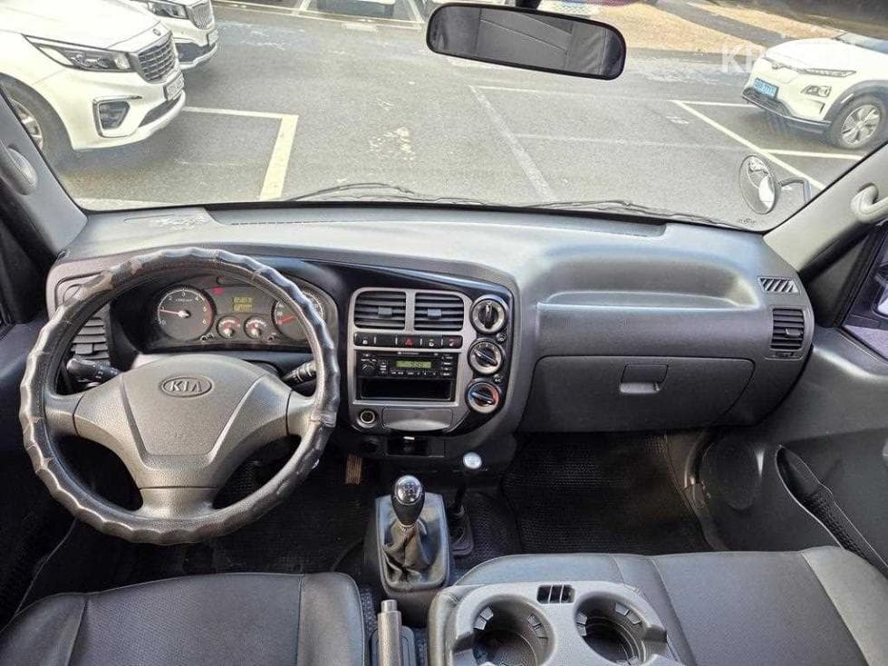 Киа Бонго 3 (лек)4x4 장축 Королевска кабина GX - 10