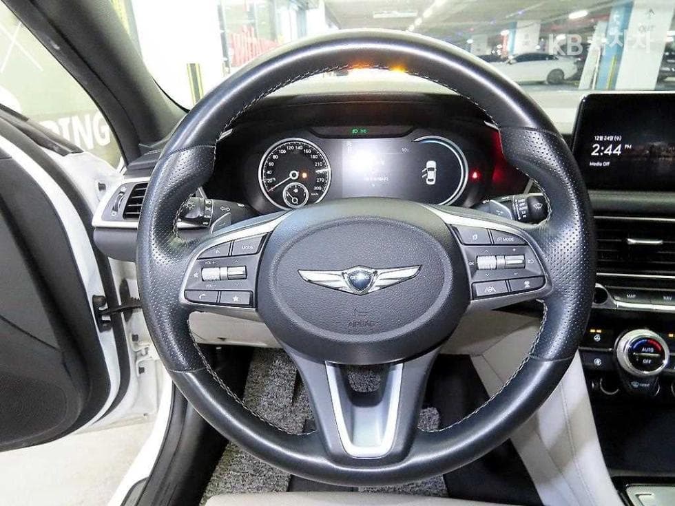 Genesis The New (facelift) G702.0T 4WD Standard - 8