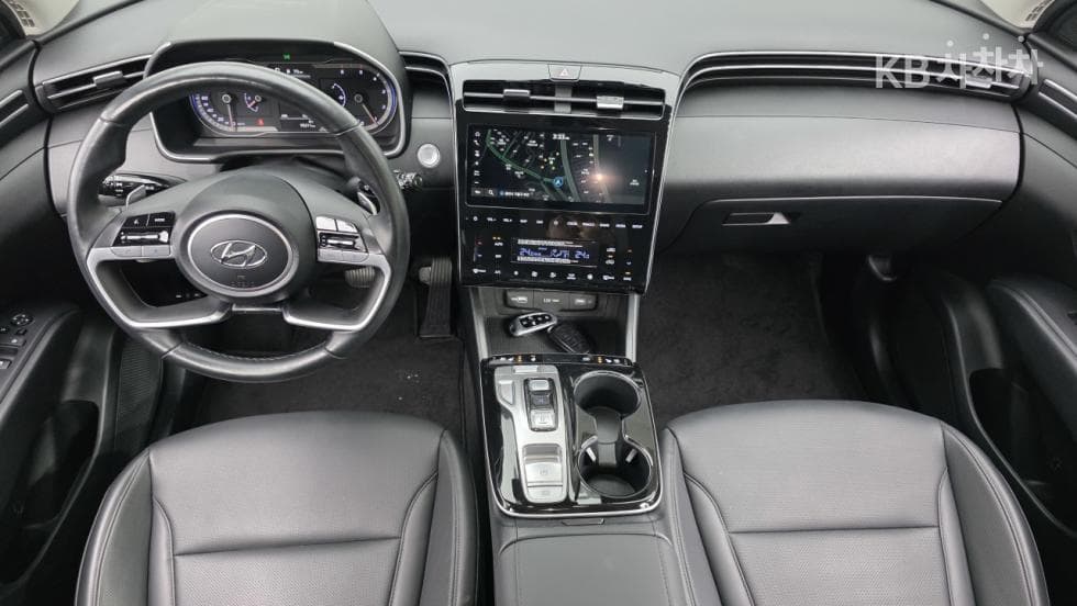 Hyundai The All New Tucson(NX (Lexus SUV)4)Diesel 2.0 2WD Modern - 9