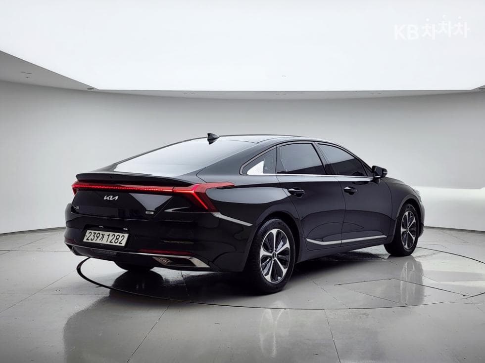 Киа K8 Хибрид1.6 Турбо Noblesse - 2